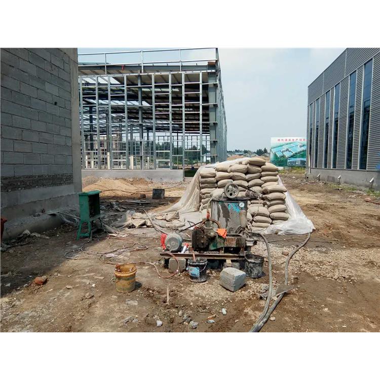 沿河地基下沉注浆加固施工